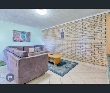 Furnished Unit in Annerley - Short Term 3 Month Lease - Photo 3