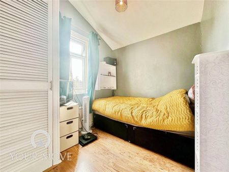 3 bedroom end of terrace house to rent - Photo 4