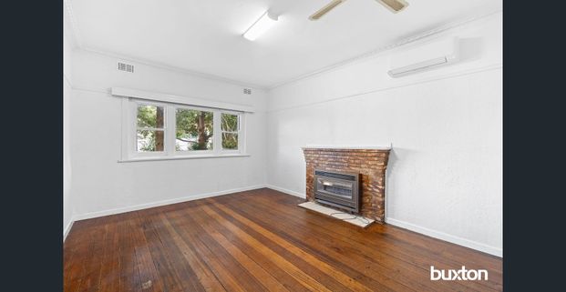 Charming Family Home in a Convenient Boronia Location - Photo 1