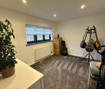 Saffron Close - Photo 5