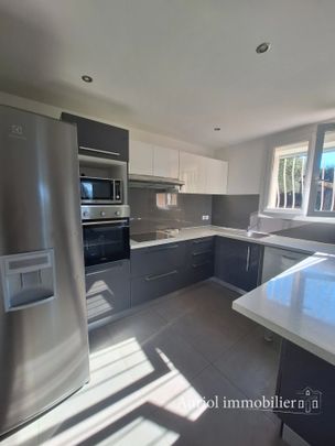 Location Appartement 4 pièces 78m² AURIOL 13390 - Photo 1