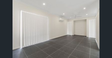 Modern Coastal Living in the Heart of Beachmere! - Photo 2