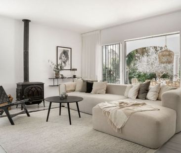 Detached Villa in El Paraiso - Photo 6