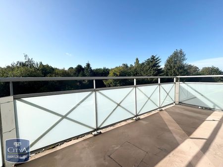 Location Appartement 4 pièces 75m² QUIEVRECHAIN 59920 - Photo 2