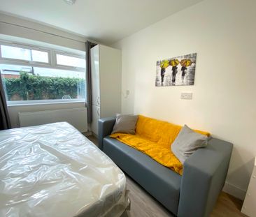 Ground Floor, Studio 1 25A London Road, Oxford OX3 7RE - Photo 1