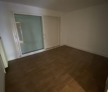 Appartement T2 de 45m2 tout proche du centre-ville - Photo 2