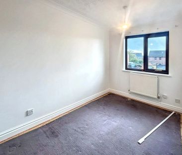 Open up new! 2 Bedroom newly refurbished home - Photo 5