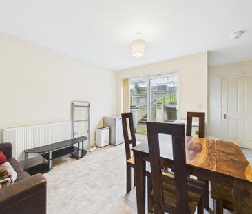 4 bedroom house to rent - Photo 3