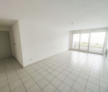 Location Appartement 3 pièces 61m² - Photo 2