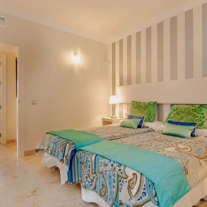 2 bedroom luxury Apartment for rent in Estepona, Spain - Photo 1