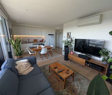 Thornbury - Photo 2