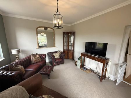 3 bedroom detached house to rent - Photo 2