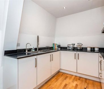 1 bedroom flat to rent - Photo 5