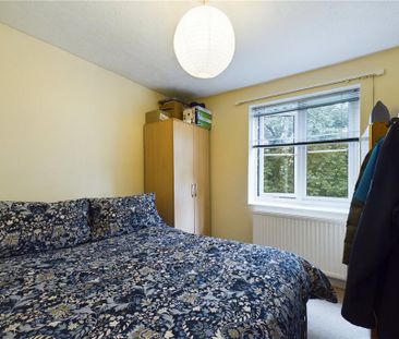 2 bedroom maisonette to rent - Photo 2