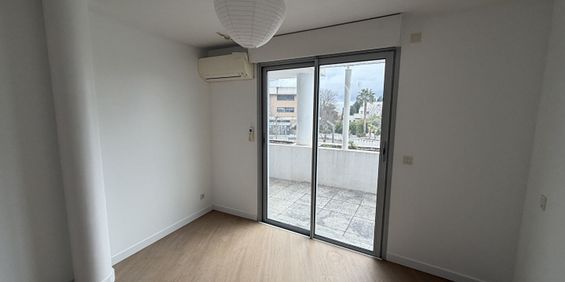 Magnifique T2 entièrement refait à neuf Résidence LE FRANCE, - Photo 3