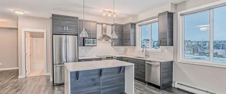 Air-conditioned 2Bed 2Bath+Den in Sage Hill | 450 Sage Valley Drive Northwest, Calgary - Photo 1