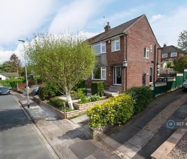 3 bedroom semi-detached house to rent - Photo 2