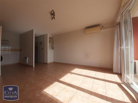 Location Appartement 2 pièces 47m² NIMES 30000 - Photo 2