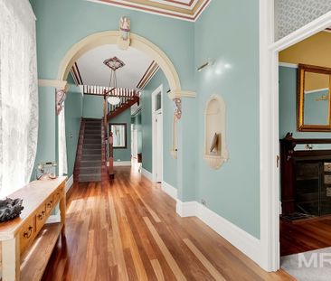 Timeless victorian elegance with poolside entertaining in prestigio... - Photo 3