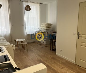 Saint-Étienne Jacquard Appartement refait à neuf / 25m² meublé disp... - Photo 3