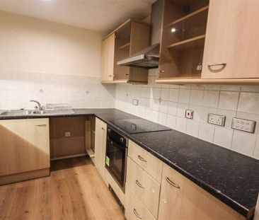 2 bedroom apartment to rent - Photo 4
