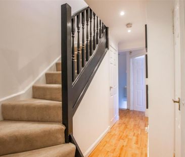 2 bedroom maisonette to rent - Photo 3
