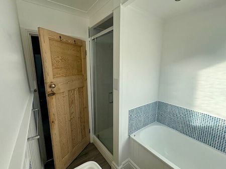 Priory Road - Photo 3