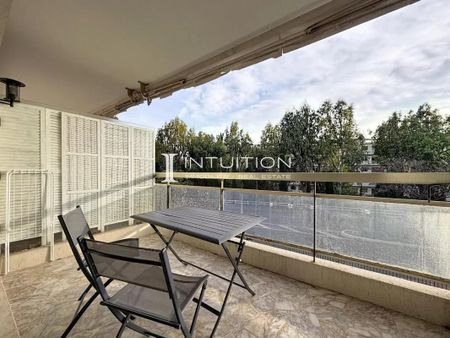 Location Appartement 1 pièce 23m² CANNES 06400 - Photo 3