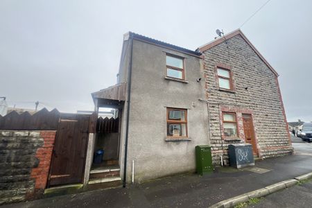 Brook Street, BARRY - Photo 4