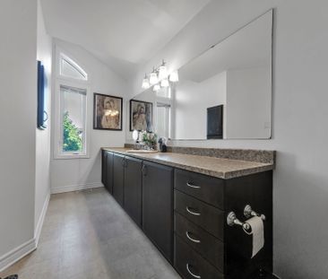 For Lease - 604 Paul Metivier Drive, Barrhaven, Ontario - Photo 4