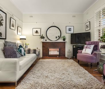 29 Dunlop Avenue, Ascot Vale VIC 3032 - Photo 1