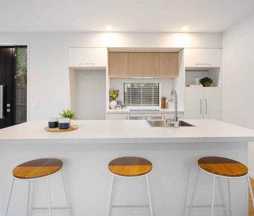 Two Bedroom on Bolton - Photo 2