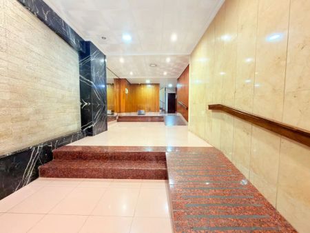 Piso de alquiler en Carrer de la Reina, 130, El Cabanyal - El Canyamelar - Foto 5