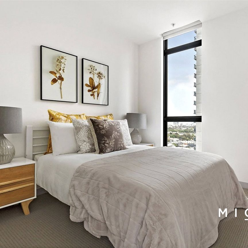 1811/283 City Road - Photo 1