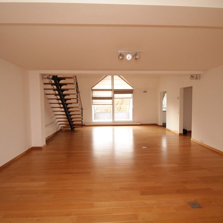 Exklusive Duplexwohnung im Zentrum von Eupen - Photo 1