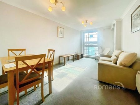 2 bedroom apartment to rent - Photo 5