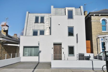Wellesley Road, Chiswick, London, W4 4BJ - Photo 2