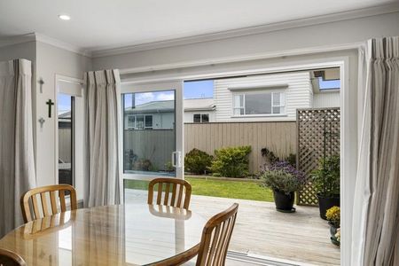 30 Wallath Road, Westown - Photo 5