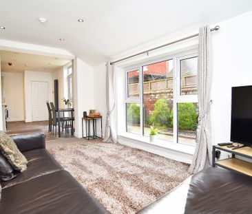 19 Hookstone Road, Harrogate, HG2 - Photo 2