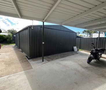 Deception Bay - Photo 2