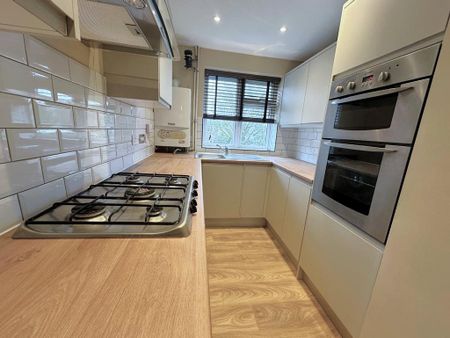 2 bedroom apartment to rent - Photo 3