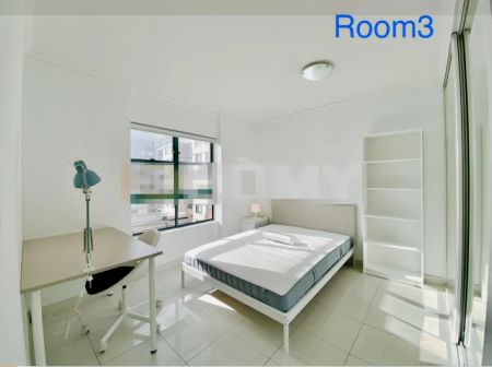 3 bed 2 bath-023 - Photo 2