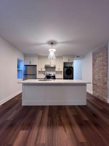 For Lease - 4876 Simcoe Street Unit# 2, Niagara Falls, Ontario - Photo 3