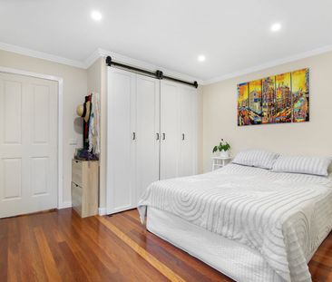 Clinker Brick Charm - Photo 2