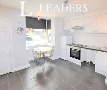 1 bedroom apartment to rent South Street, Bishops Stortford, CM23 - Photo 2