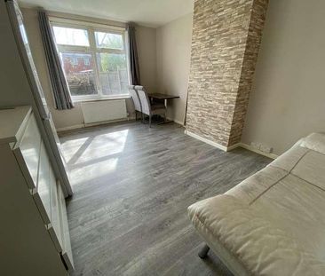 Reede Road, Dagenham, RM10 - Photo 3