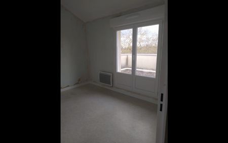 Location Appartement 2 pièces 51 m² Le Blanc - Photo 3
