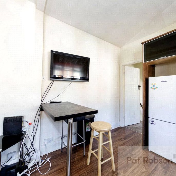 Cavendish Road, Newcastle Upon Tyne - Photo 1