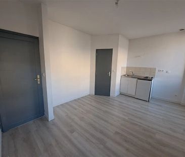 Appartement 1 pièce - 17m² à Beaurepaire (38270) - Photo 2