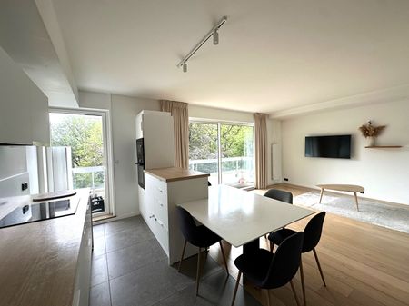 Location Appartement 3 pièces 86m² - Photo 5